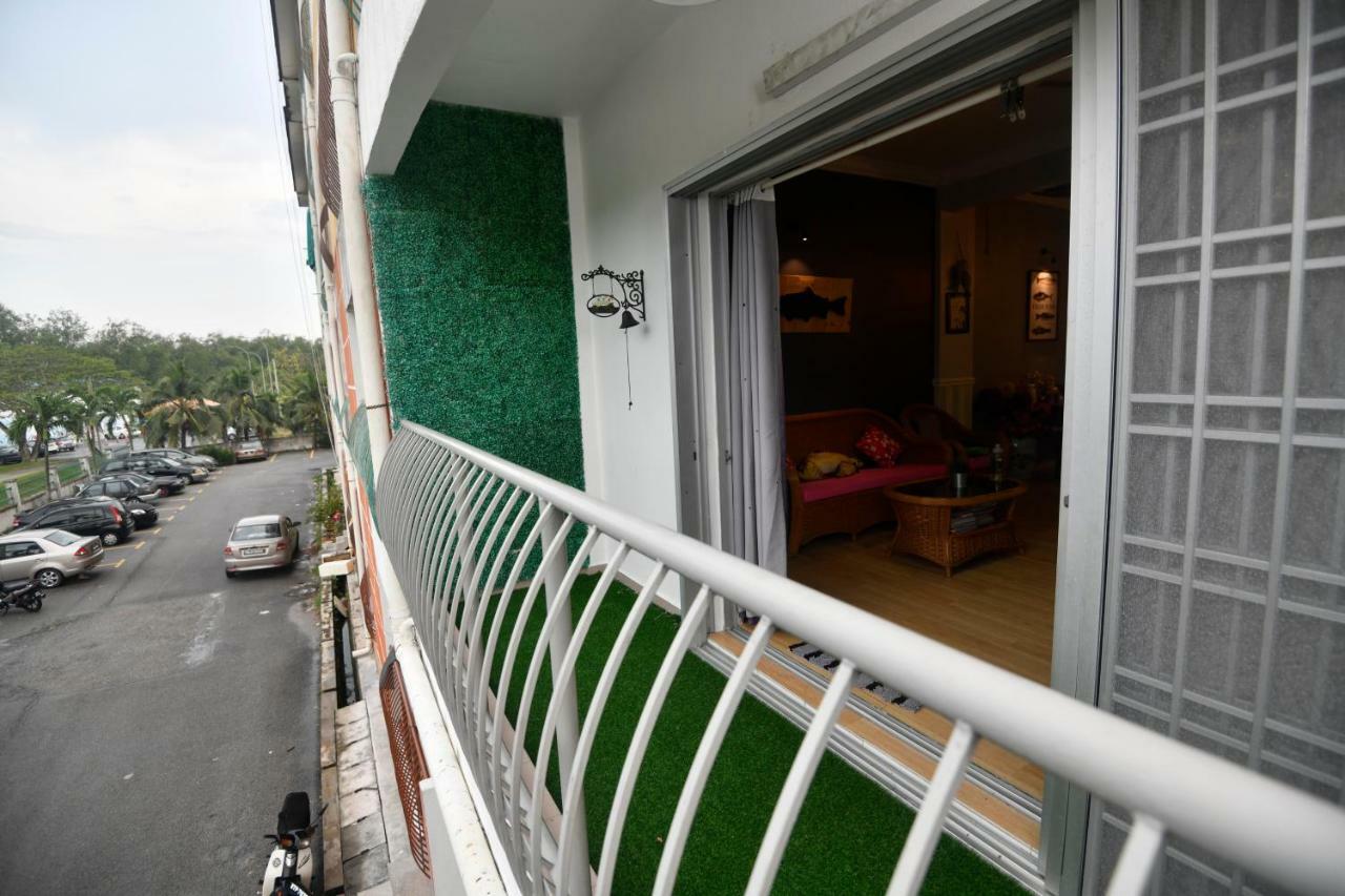 Gone Fishin' @ Kuala Selangor Apartment Exterior foto